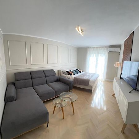 Apartment Julija Zadar Eksteriør bilde