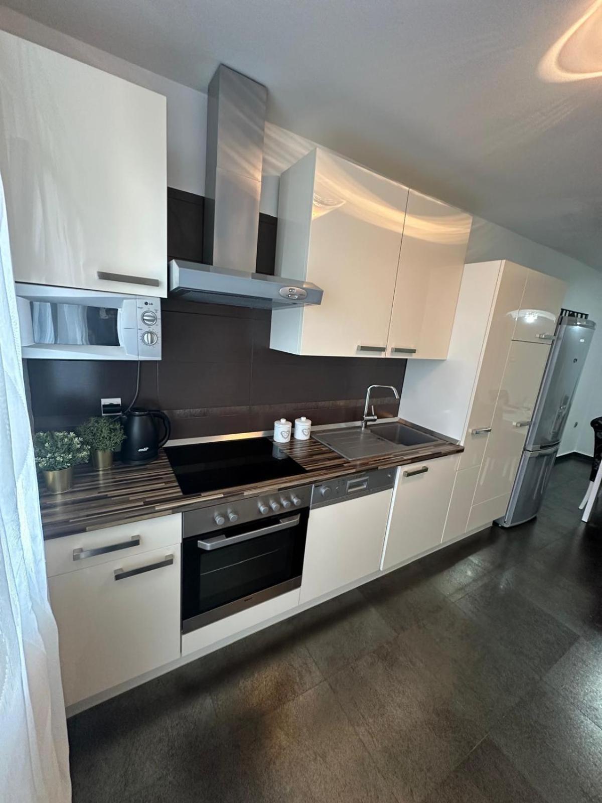 Apartment Julija Zadar Eksteriør bilde